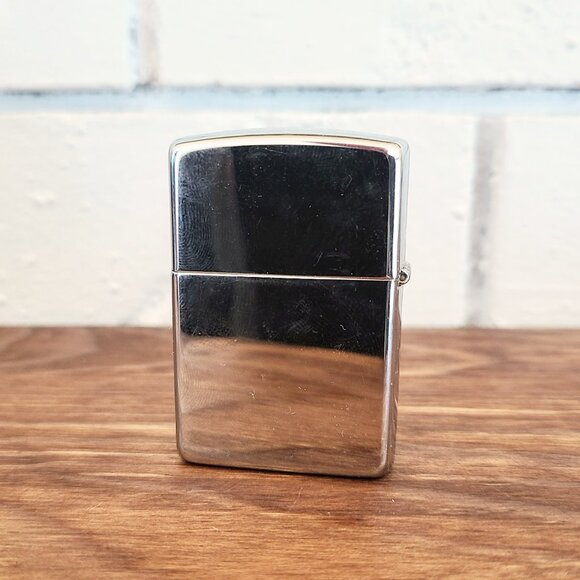 1996 Zippo Lighter, High Gloss Mirror Finish, Chrome With $ Dollar Sign Made USA - Picture 2 of 10